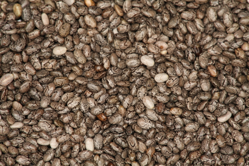 Chia_Seeds_macro_2